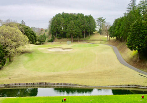 プレッシャーが牙を剥く、千葉新日本ゴルフ倶楽部・内房IN16番の罠