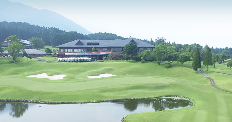 巨大グリーンの洗礼。鈴鹿の森ゴルフクラブ・9番と18番が織りなす「共有」の罠